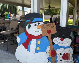 Christmas lawn decorations