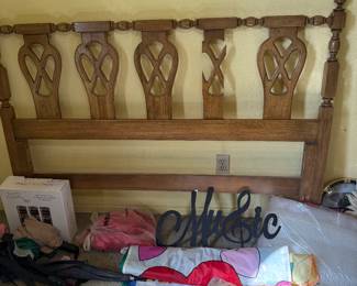 Bedpost