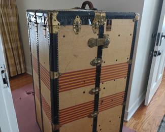 201 Oshkosh Chief Wardrobe Trunk 26x22x34