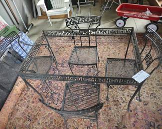 301 Salterini Greek Key Outdoor Dining Set Table 48x31x30
Chairs 19x19x34