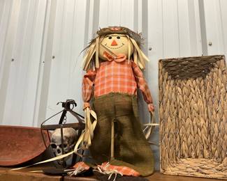 Scarecrow Halloween Decor