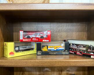 Die Cast Trucks & Car