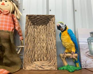 Woven Basket - Macaw/Parrot Figure
