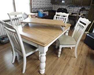 Dining Table w/ 6-chairs and 1 leaf