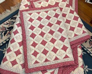 Vintage Cathedral Window Quilt + 2 Shams
