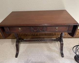 Duncan Phyfe table with drawer