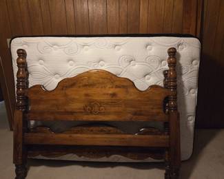 Full size bed