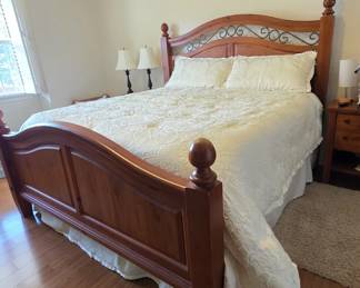 King Bed, High End King Linens