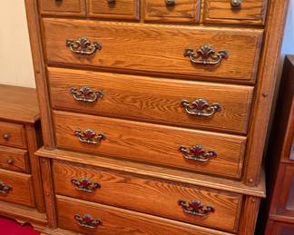 Matching Chest of Drawers