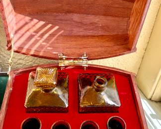 Hidden Bar Set