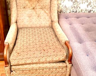 Vintage Uhpoldtered Chair