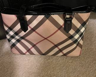 This is not a part of the True Love Story sale. It will be in a separate room and brought to you by Kandyslux for info text 615-542-3068