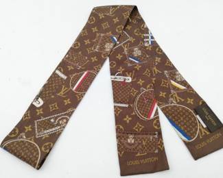 This is not a part of the True Love Story sale. It will be in a separate room and brought to you by Kandyslux for info text 615-542-3068