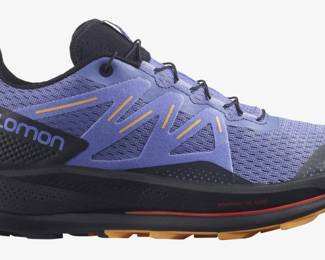 Salomon women’s Pulsar Trail shoes in velvet morning/blazing orange, size 10.5.