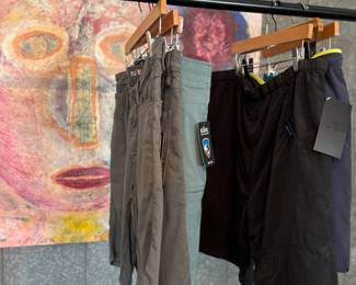 This lot features six (6) pairs of men’s shorts, new with tags. Some brands include Arcteryx, Kuhl, and more.
Sizes include:
Three (3): 31
One (1): Medium
One (1): XL
One (1): XXL