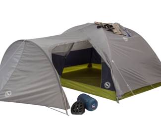 This lot features two (2) Big Agnes Blacktail Hotel Bikepacks #2. Both are brand new.