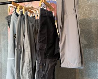 This lot features seven (7) high quality women’s outdoor pants. Some brands include, Outdoor Research, Fjallraven, & more.
Sizes include:
One (1): Large
One (1): XL
Four (4): XS
One (1): 42 0 Fjallraven, light wear, but still with tags.