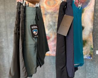 This lot features six (6) pairs of men’s shorts, new with tags. Some brands include Arcteryx, Kuhl, and more.
Sizes include:
Three (3): 31
One (1): Medium
One (1): XL
One (1): XXL