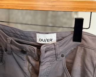 This lot features six (6) pairs of jeans and pants, new with tags. Some brands include, Kuhl, Prana, & DU/ER.
Sizes include:
Two (2): 26
One (1): 31
One (1): 8
One (1): 6
One (1): 0