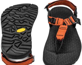 Bedrock unisex sandals in cairn copper, size 5 men or 6 women.