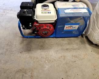 Air compressor