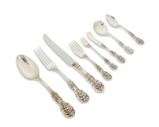 385
A Reed & Barton sterling silver 'Francis I' flatware service
Late 20th century
Each marked for Reed & Barton and for sterling
Comprising 8 dinner knives (9.75"), 8 butter spreaders (5.875"), 8 dinner forks (8"), 8 salad/cake forks (6.25"), 8 cocktail forks (5.625"), 8 cream soup spoons (6"), 12 teaspoons (6"), and 1 serving spoon (8.5")
61 pieces
Total weighable sterling: 68.5 oz. troy approximately
Estimate: $1,500 - $2,500