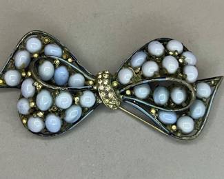 Vintage Art Deco Bow Brooch