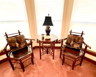 Table with 2 Matching Chairs