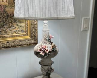 Capodimonte style lamp