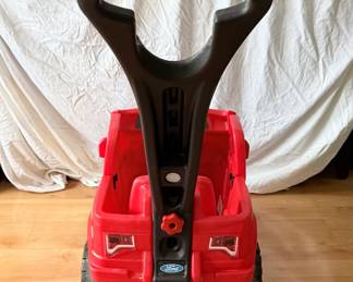 $75 OBO
Ford Raptor push car 2/1
The Step 2-in-1 ForWE MP d F-150 Raptor Parent Push Car is a push car that can be transitioned into a kid-powered car. It features molded-in drink holders, a back for cargo, and under-seat storage. It also has an authentic electronic horn and realistic decals.