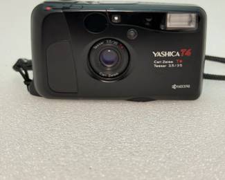 Tashica Camera
$800 OBO
Mint condition 35mm film camera. Works great and tested great, yes this is that point and shoot camera collectors want, regardless the marketplace, this is 50% off that price. This is a user-friendly, popular, collectors choice and mint condition as if it was right out of the box.