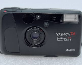Tashica Camera
$800 OBO
Mint condition 35mm film camera. Works great and tested great, yes this is that point and shoot camera collectors want, regardless the marketplace, this is 50% off that price. This is a user-friendly, popular, collectors choice and mint condition as if it was right out of the box.