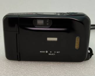 Tashica Camera
$800 OBO
Mint condition 35mm film camera. Works great and tested great, yes this is that point and shoot camera collectors want, regardless the marketplace, this is 50% off that price. This is a user-friendly, popular, collectors choice and mint condition as if it was right out of the box.