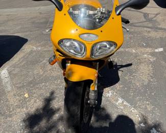 1997 Triumph Daytona 595 Triple injection. Clean Title $600 OBO
as is