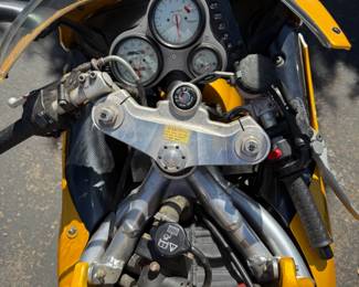1997 Triumph Daytona 595 Triple injection. Clean Title $600 OBO
as is