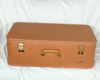 $75 OBO
STARLINE VINTAGE LUGGAGE
1950’s most popular and desired by everyone. Hardshell with soft elegant design. No marks or signs of use