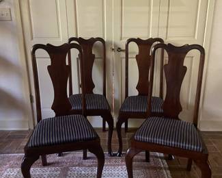 Set of 4 Queen Anne Chairs
