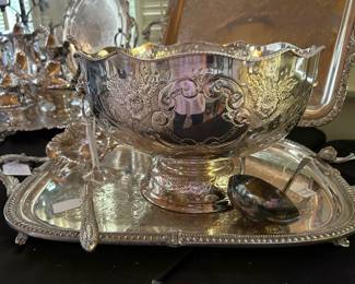 Reed and Barton Punch Bowl, Sheffeld England