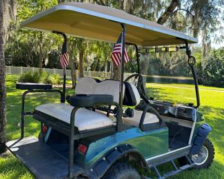 Golf cart