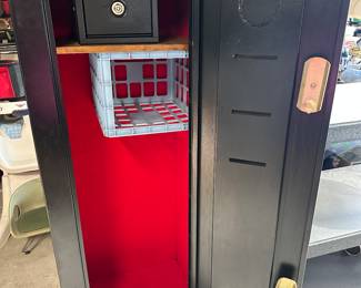 Gun safe
