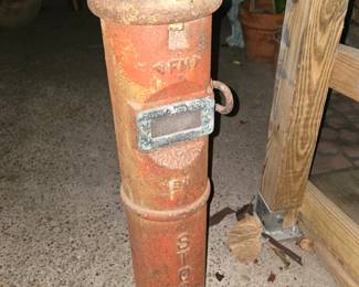 Vintage cast iron fire hydrant PIV valve
