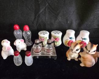 Vintage salt & pepper shakers