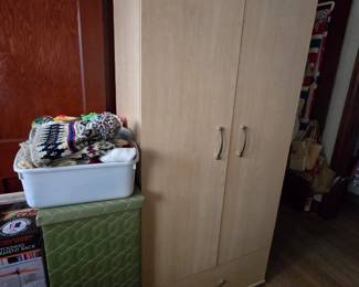 Freestanding closet