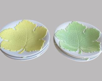 Vintage Galvani Ceramiche Porcelain (Italy) Majolica Leaf Plates (6), decorated with yellow and green oak leaves, Diam: 7 1/2 inches