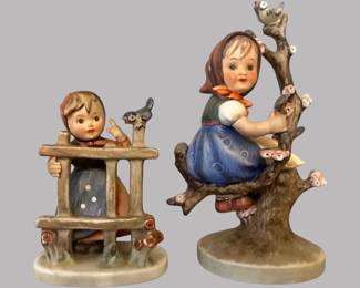 Two Hummel Figures: #203, Signs Of Spring & Fruhling Apple Tree Girl #141. Height: 5 7/8 and 3 3/4 inches
CONDITION: excellent, surface dust