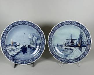 Pair Of Dutch Delft (Royal Sphinx Maastricht) Cabinet Plates After Works F.J. Du Chattel And Louis Apol. Diameter: 12 inches each
