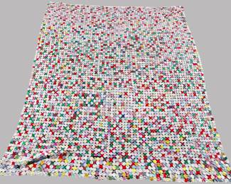 Vintage/Antique Hand Stitched Yo-Yo Quilt76 1/8 x 89 1/2 inches
CONDITION: a few areas where connections between circles detached