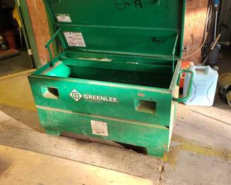48 X 24 X 27 HEAVY CONSTRUCTION JOB BOX