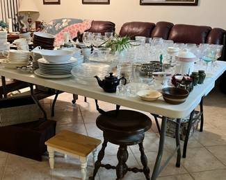 another closer view of this angle of living room items