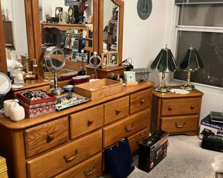 another angle of the mirrored dresser and one of the night stands.